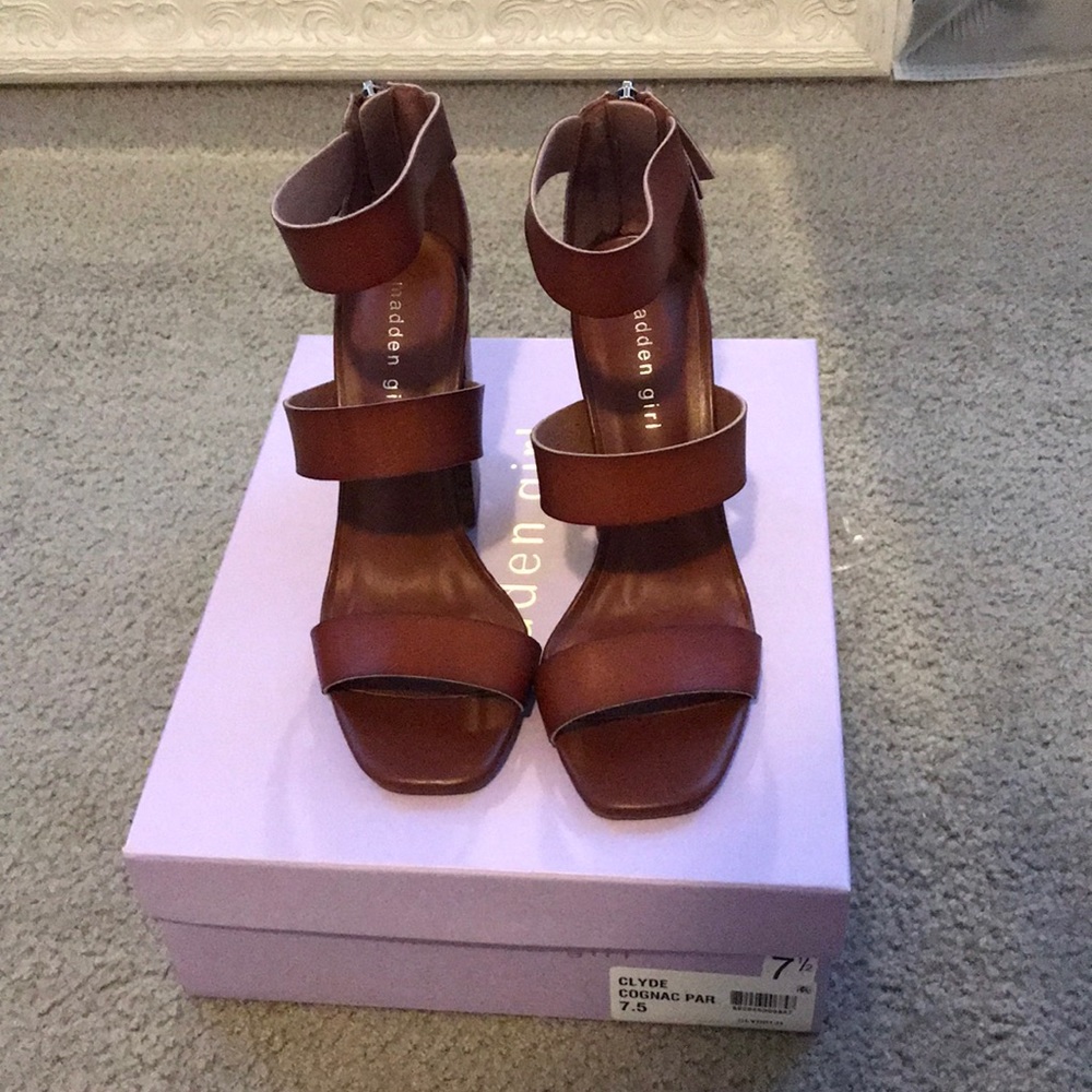 Madden girl chunky cognac sandal heels